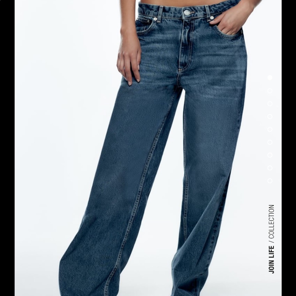 Zara Mid Rise Loose Jeans